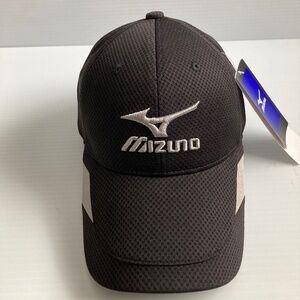 NWT Mizuno Men’s Black Hat(Adjustable) (Embroidered Logos)